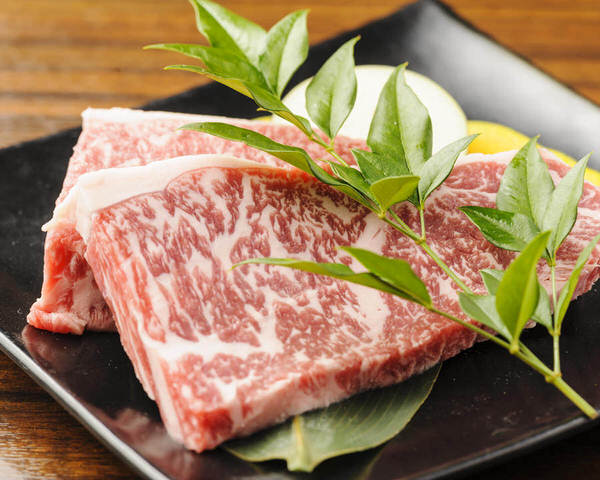 いせや・看板メニュー(お肉、デザート